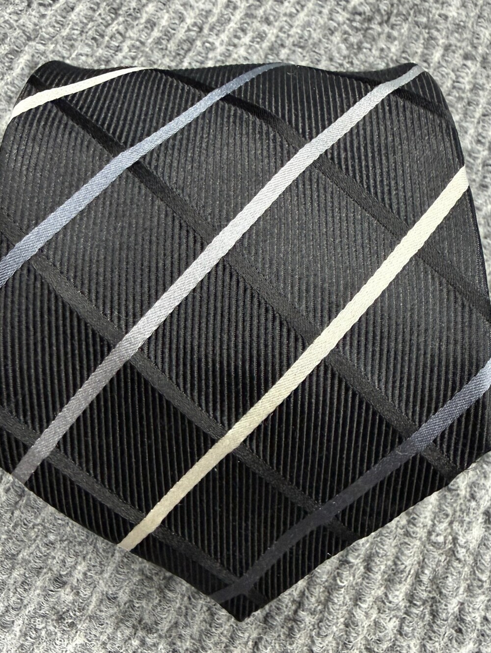 Donald J Trump Signature Collection Tie Black Striped Hand Made Silk Necktie